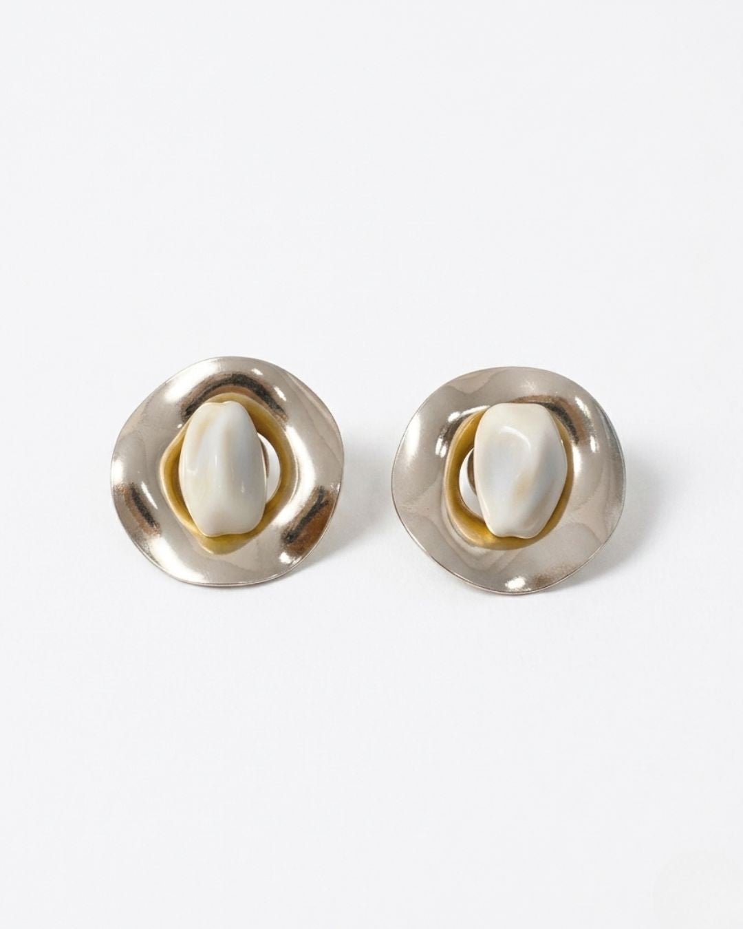 Pendientes Ovalados con Piedra Beige Irregular - cristishop