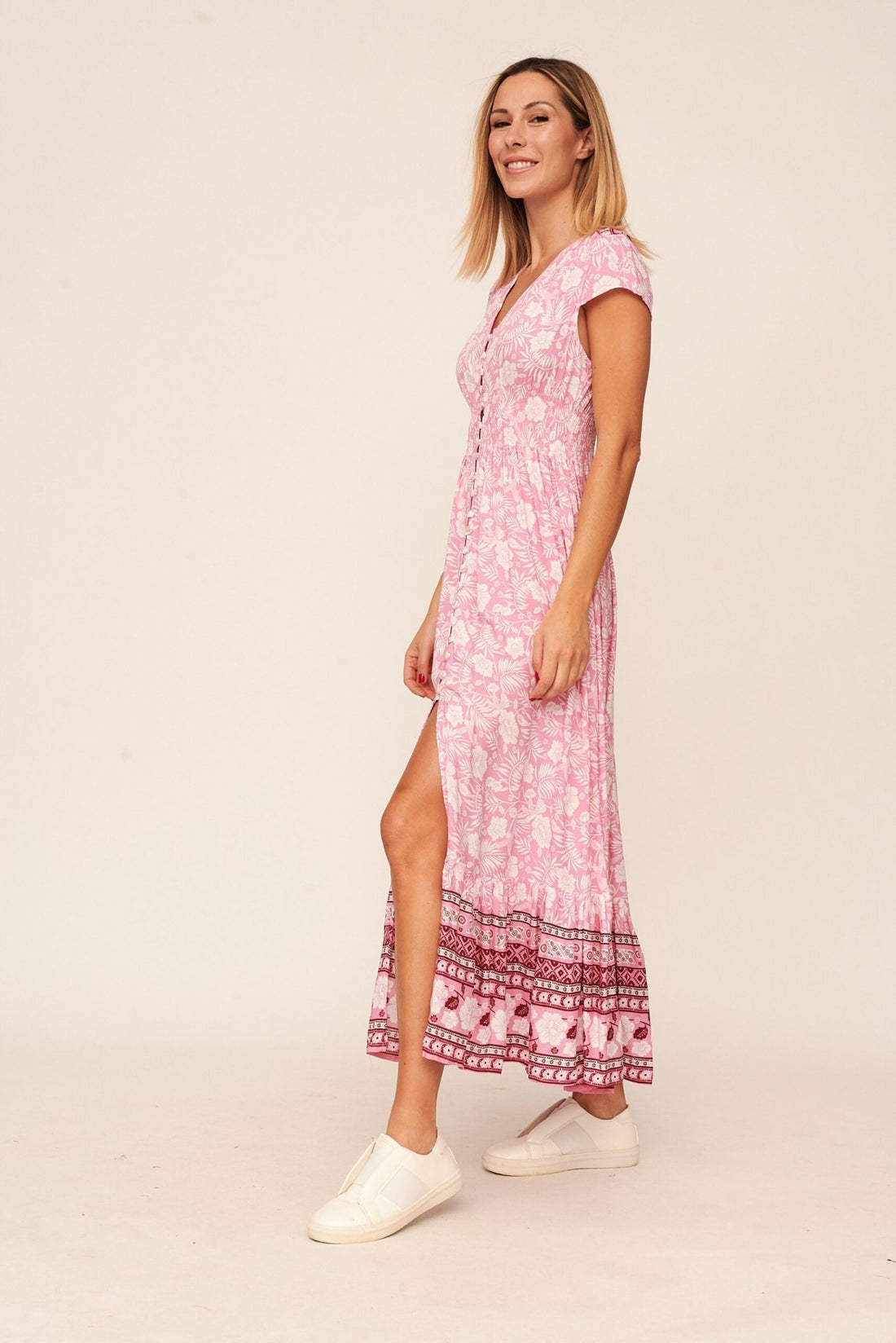 Vestido Largo Rosa Abertura Estampado Flores Blancas - cristishop